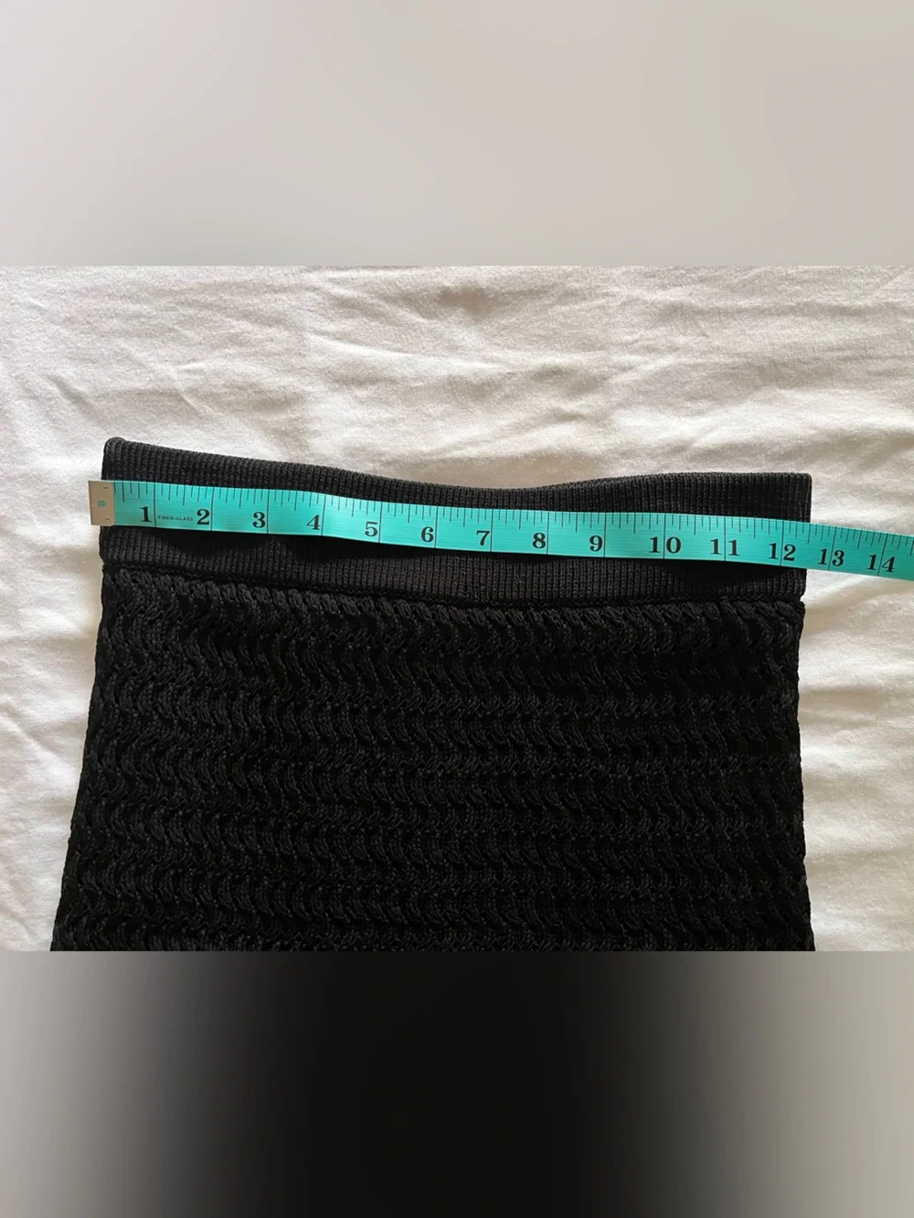 NWOT Aritzia Wilfred Varnia Crochet midi skirt - Black